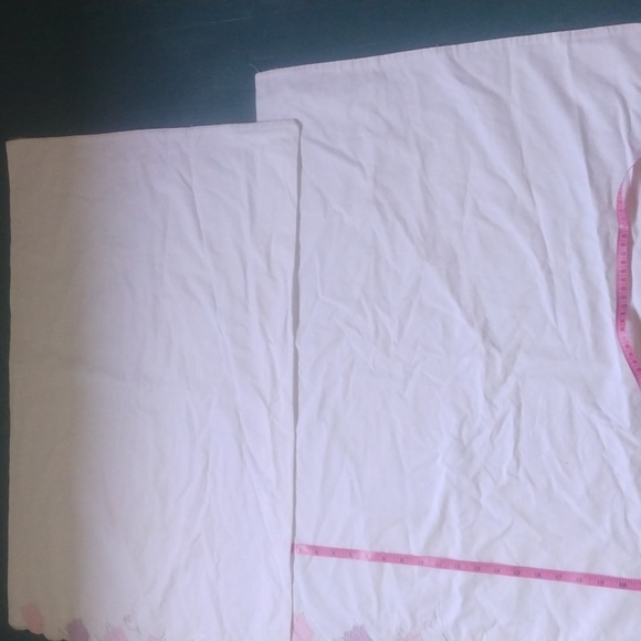 (2) Vintage Floral Pink N Lavender Trimmed Lg Cotton Pillowcases - Picture 7 of 10